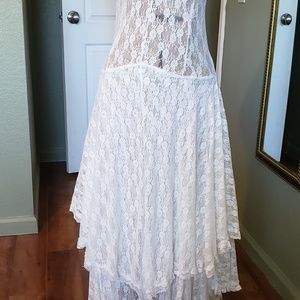 Sexy fitted white lace summer dress